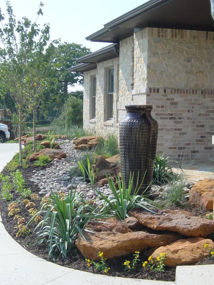 Drought Resistant Landscapes for the Sacramento Area | Roseville Real